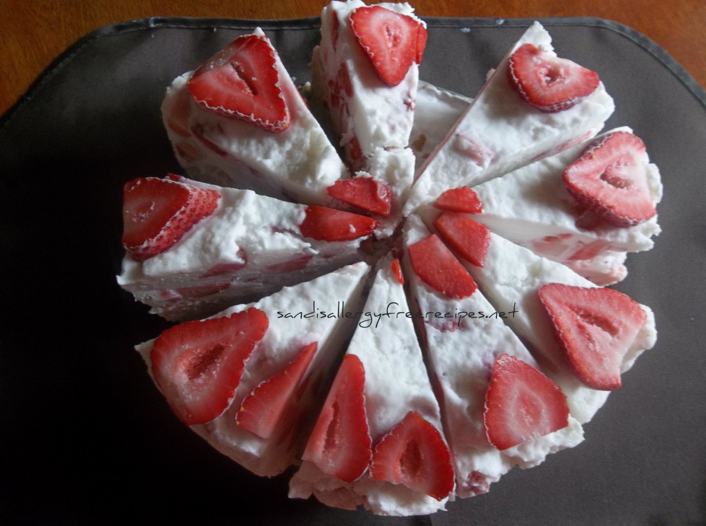 Strawberry Ice Cream Cake 