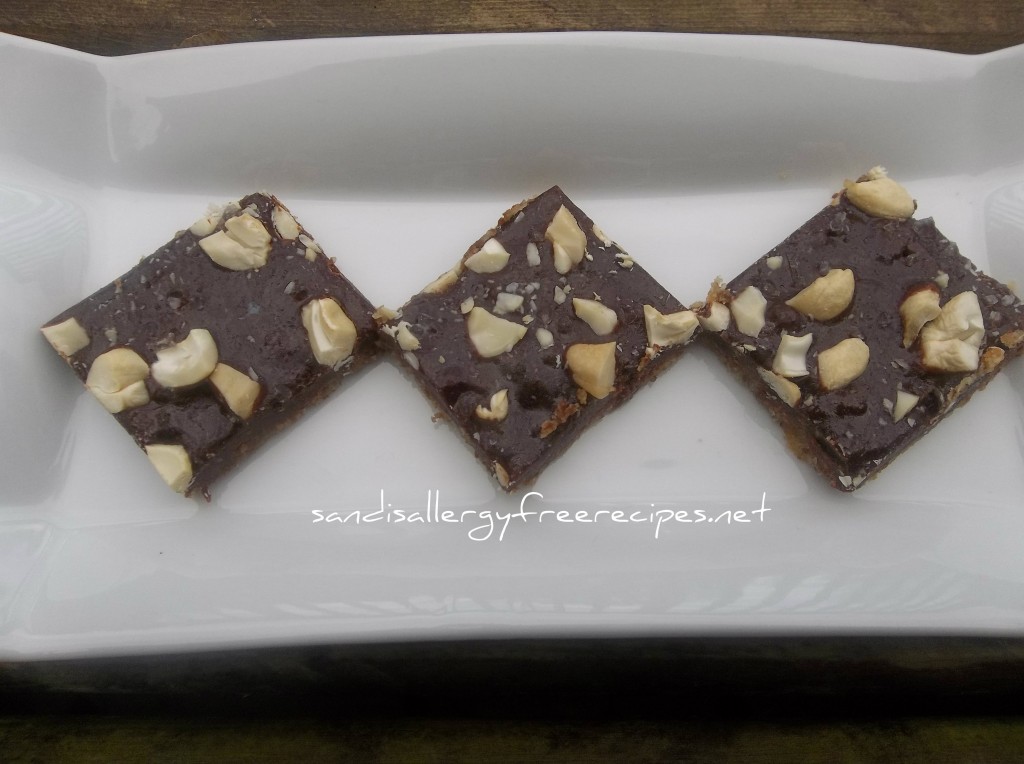 Salted Cashew Chewy Bars 2